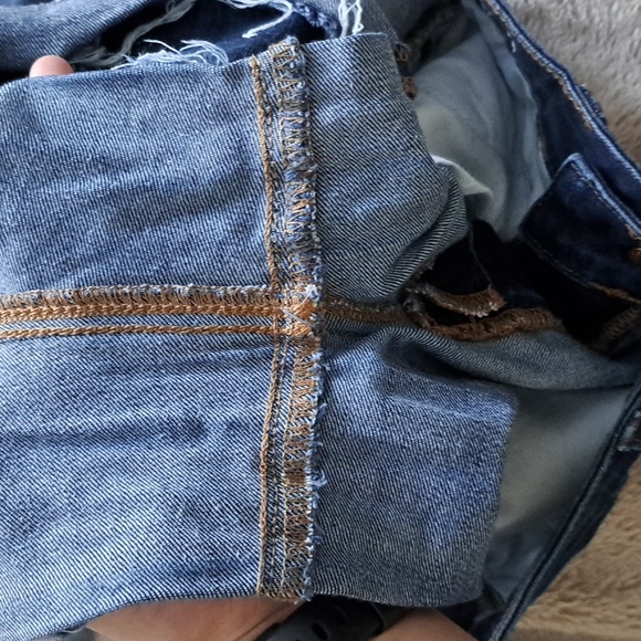 American Eagle Shorts - Size 0 - Picture 9 of 9